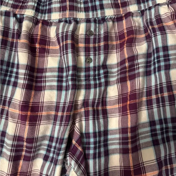 Victoria's Secret Purple and White Plaid Pants - Picture 4 of 4